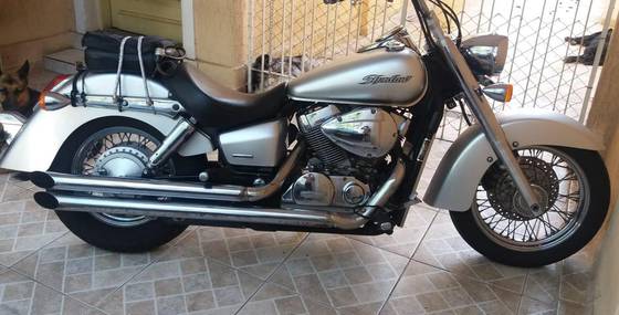 HONDA SHADOW 750 